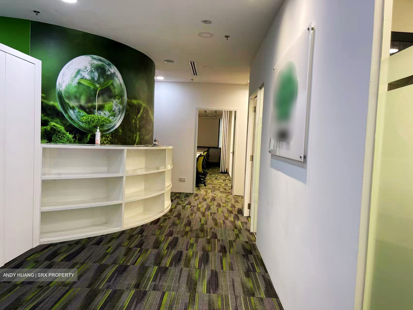 United Square (D11), Office #463686831